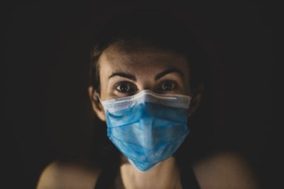 Sueño Menos de 6 Horas: Riesgos Graves para tu Salud Hoy