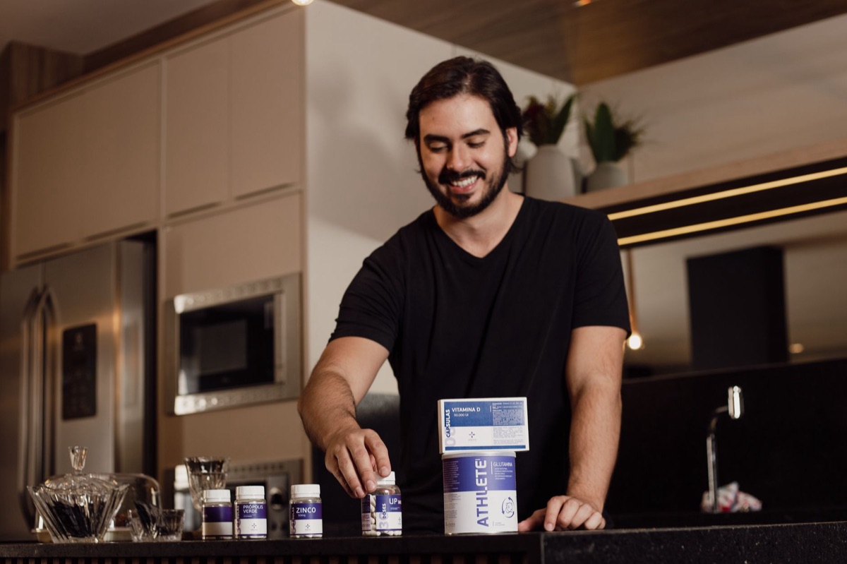 bottiglia supplemento vitamina D