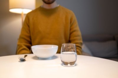 間歇性斷食第三週瓶頸：了解身體的生理抗爭訊號完整指南