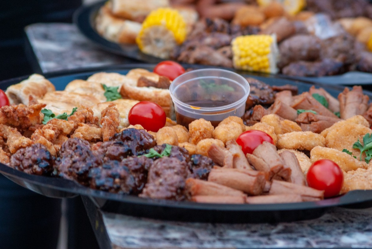 laagzoutige snack tafel