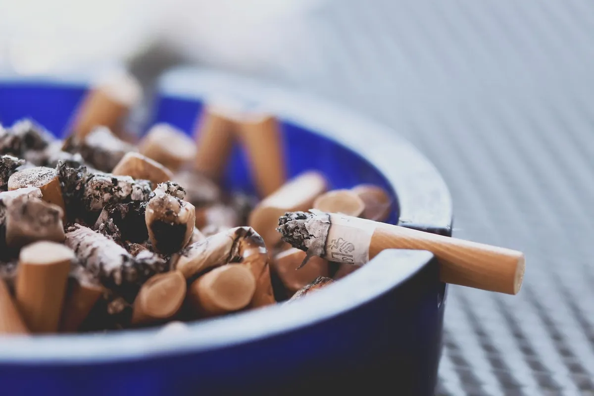 cigarettes, ash, tilt, smoking, ashtray, disgust, smoker, cancer, lung cancer, disease, seeks, highly addictive, nicotine, cigarettes, ashtray, ashtray, ashtray