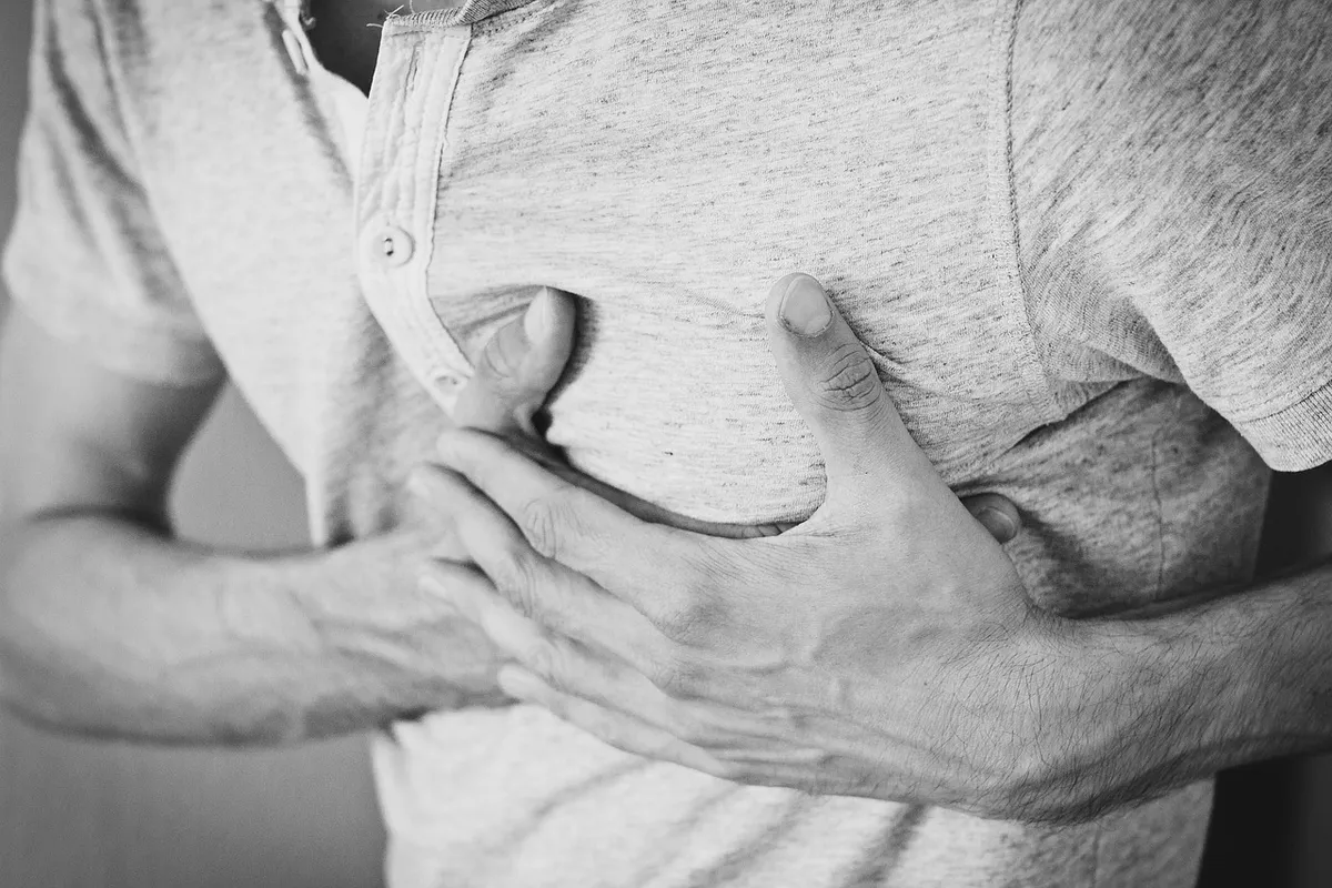 man, heartache, chest pain, hurt, pain, heart attack, adult, chest, cotton shirt, hands, ouch, monochrome, black and white, heart attack, heart attack, heart at